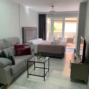 Kentia Habitación en casa particular Málaga
